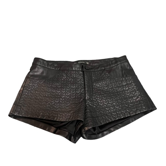 Zara Black Faux Leather Shorts Size Small - Picture 1 of 10